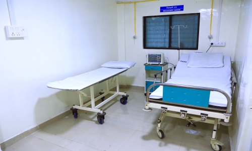 LABOUR ROOM